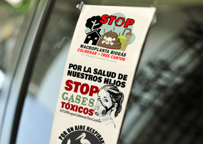 Pancarta para pegar en coches en contra de macroplanta de biogas